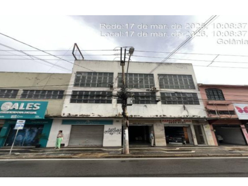 Prédio comercial com 1.021 m² construídos
