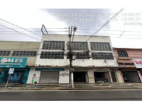Prédio comercial com 1.021 m² construídos