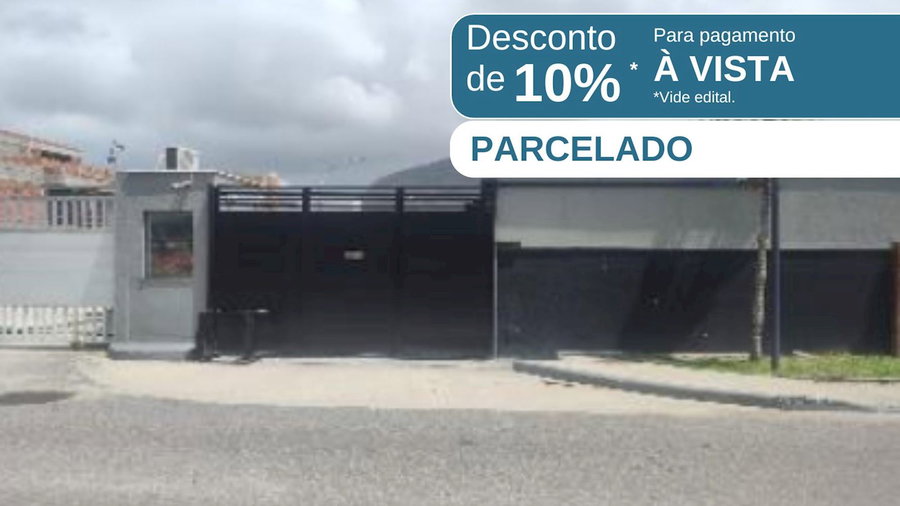 Casa em Condomínio com 4 Quartos e 3 Banheiros no Recreio dos Bandeirantes