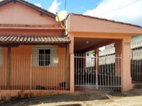 Casa em Bambuí com 4 Dormitórios