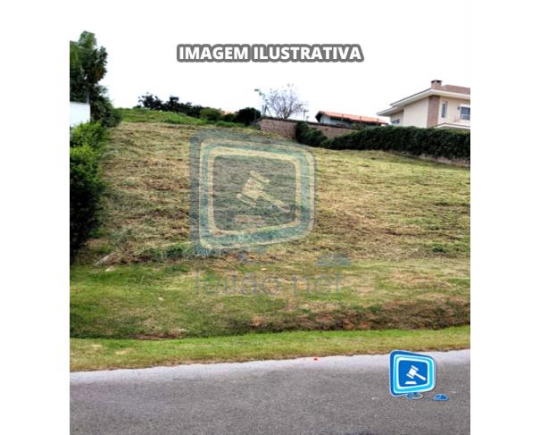 Terreno amplo de 1100m² no Residencial Colinas do Japi