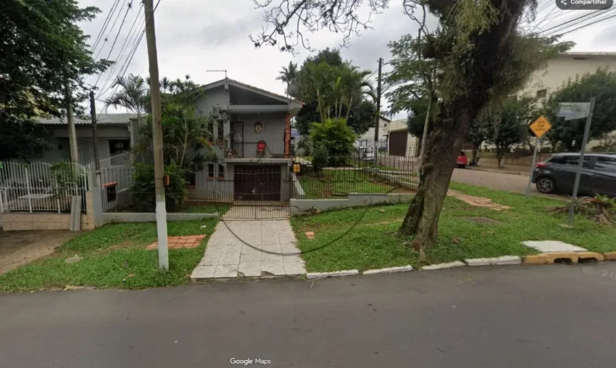 Casa com 2 quartos e 1 banheiro, 106,20m², ocupada