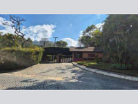 Lote de 1.296m² - e com Potencial