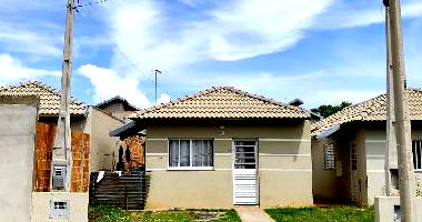 Casa com 2 quartos, 1 banheiro, 1 vaga e 44,82m² construída