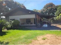 Chácara com 3 Casas, Piscina e Campo de Futebol