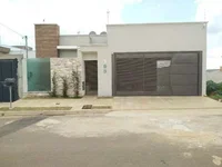 Casa em leilão com 3 quartos e 3 banheiros