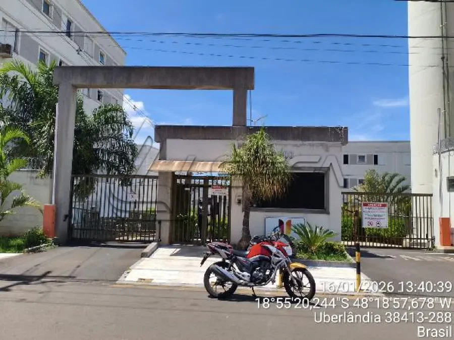 Apartamento com 1 quarto e varanda em Uberlândia