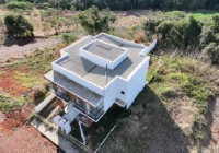 Lote urbano de 396m² com sobrado em construção