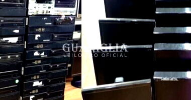 Lote 279: Equipamentos de Informática e Monitores