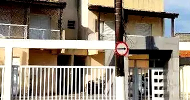 Casa em Condomínio com 1 Vaga e 91m² - Ocupada