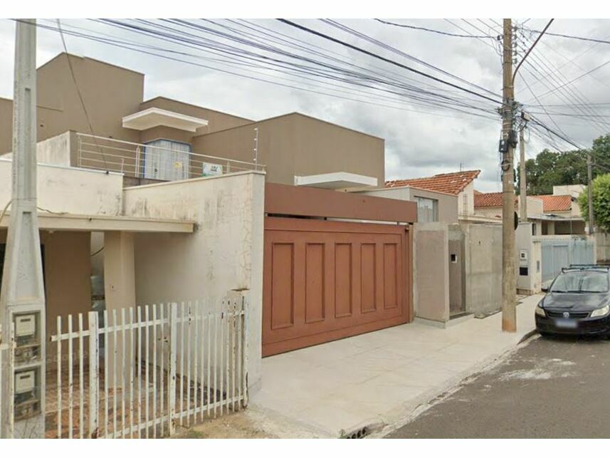 Casa em leilão com 362m² de área construída em Votuporanga/SP
