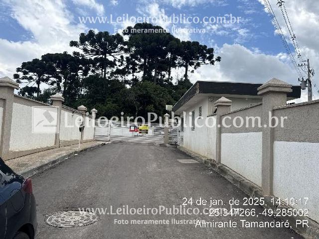 Apartamento 2 quartos, 1 banheiro, 1 vaga, 45,48m², desocupado