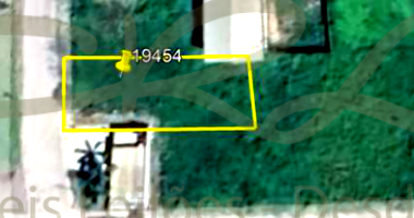 Prédio Comercial e Terreno em Goianésia com 72,74m² Construída