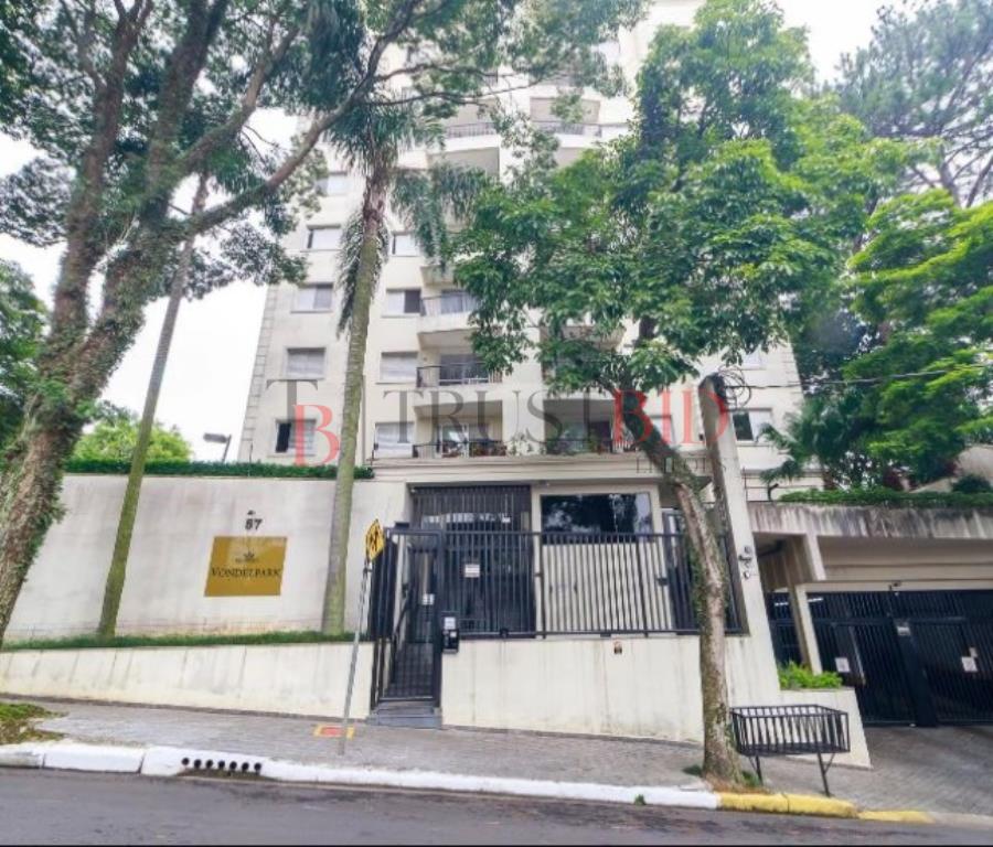Apartamento com 2 quartos, 2 banheiros e 2 vagas em Santo Amaro