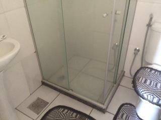 Apartamento com 2 Quartos e 1 Banheiro na Estrada do Magarça