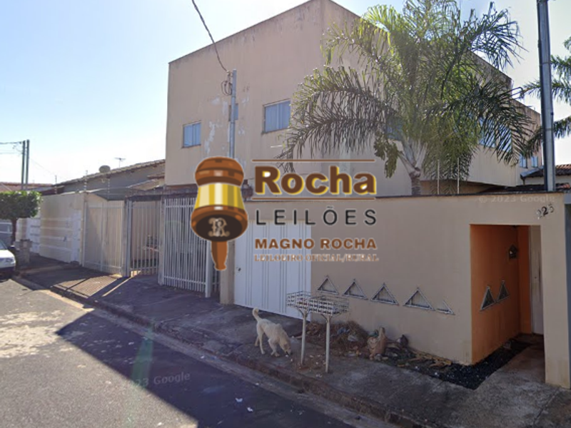 Terreno com 500m² no Jardim Itália, ideal para investimento