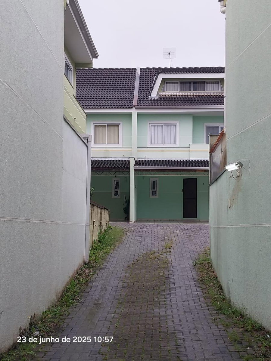 Sobrado com 100,72m² em Curitiba/PR