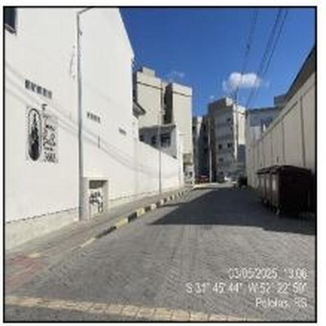 Apartamento 47,49 m² com 1 vaga de garagem - sem quartos e banheiros