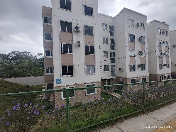 Apartamento 2 quartos, 1 banheiro, 1 vaga, 76m² total, desocupado