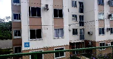 Apartamento 2 quartos, 1 banheiro, 1 vaga, 76m² total, desocupado