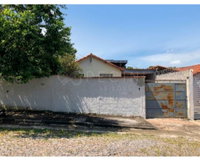 Casa 1210 com 36m² Construída - Ocupada
