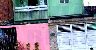 Casa com 2 quartos, 1 banheiro, 69m² área privativa e 1 vaga