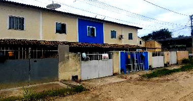 Casa com 2 Quartos e 1 Vaga em Araruama