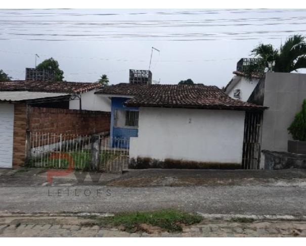 Casa em Igarassu/PE com 2 quartos e 51,65m² de área total