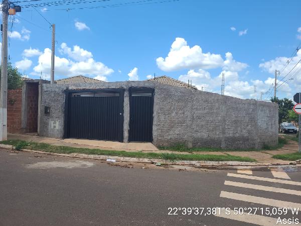 Casa com 2 quartos, banheiro, sala, cozinha e área de serviço, 45,47m² construída
