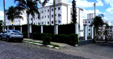 Apartamento com 2 quartos e vaga de garagem