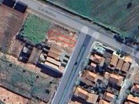 Terreno de 150 m² em avenida principal