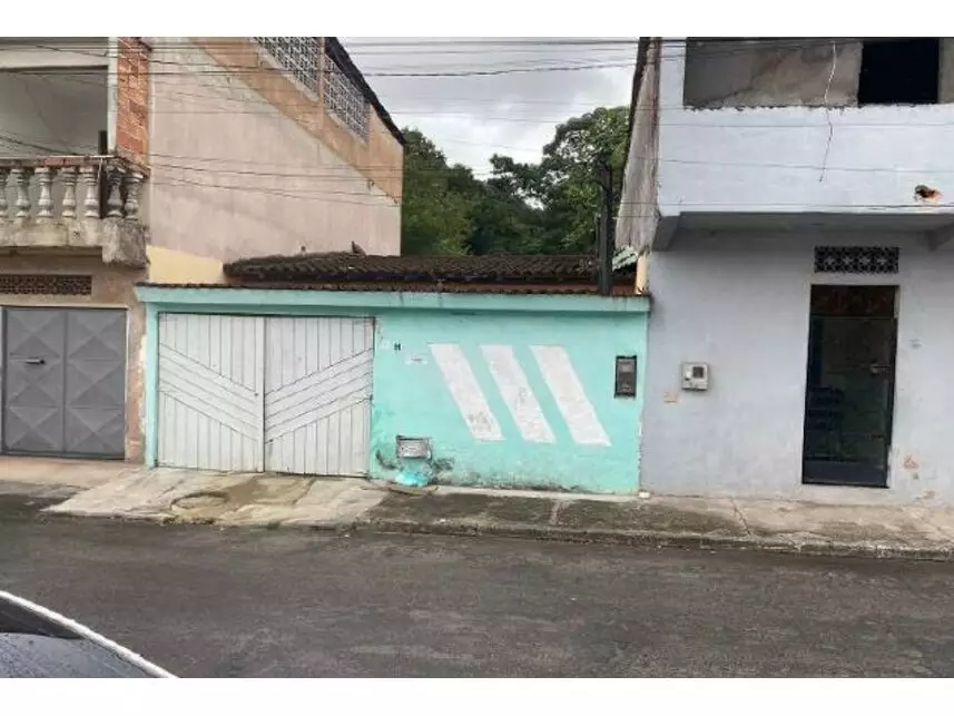 Casa com 2 quartos, 1 banheiro, 52,24m² construída, ocupada