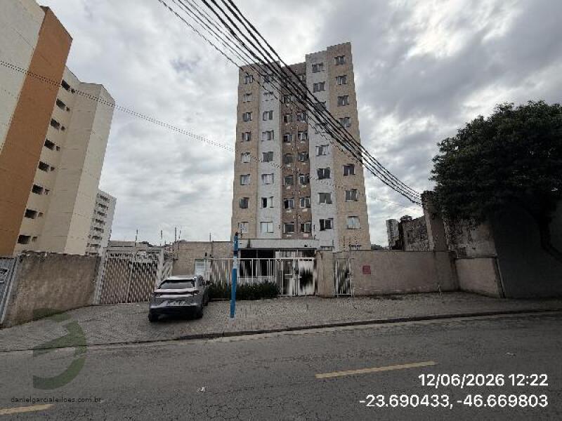 Apartamento com 2 quartos e vaga de garagem em Santo Amaro