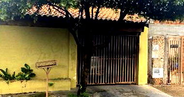 Casa 2 quartos, 1 banheiro, 1 vaga, 124.45m² construída, desocupada