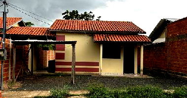 Casa 2 quartos com varanda, área construída 53,85m², 1 vaga