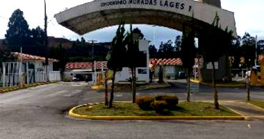 Casa com 40,47m² e terreno de 95m² em Lages/SC