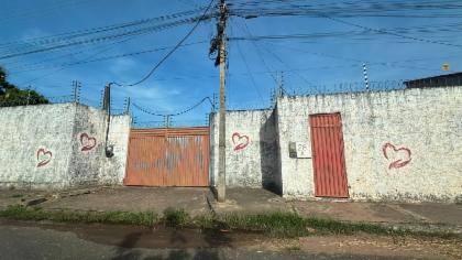 Lote com 2882m² de área de terreno