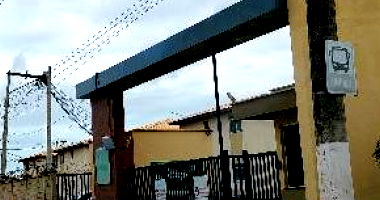 Apartamento com 2 quartos em Cabo Frio/RJ