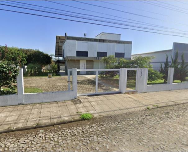 Casa com 224m² de área construída em Xangri-lá