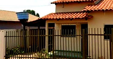 Casa residencial 3 quartos, 2 banheiros, garagem, 105,40m² construída