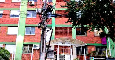 Apartamento com 2 Quartos e 1 Banheiro em Porto Alegre