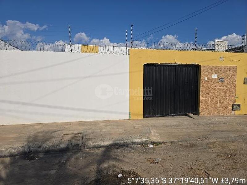 Casa com 2 quartos em Mossoró/RN