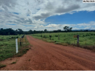 Sítio com 10,79 hectares, plano e cercado, ideal para investimento rural