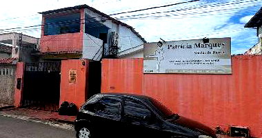 Casa com 2 quartos e 61 m²