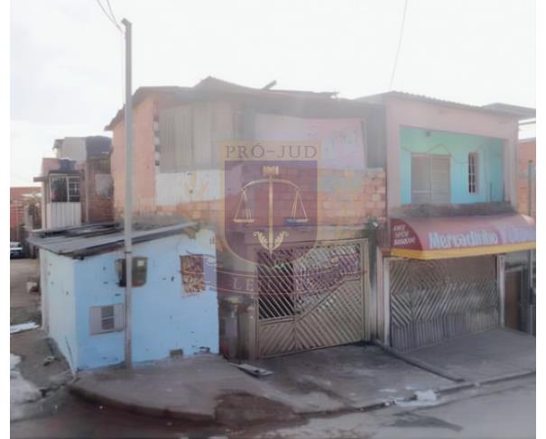 Casa e Terreno de 300m² em Santo André
