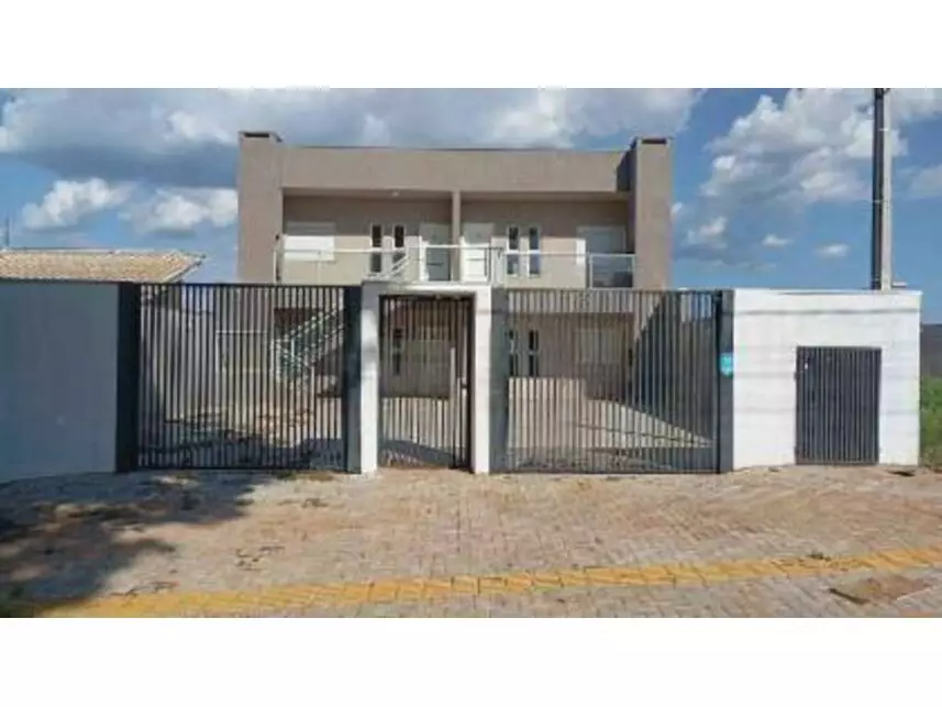 Casa em condomínio com 1 vaga, 337m² de terreno, ocupada