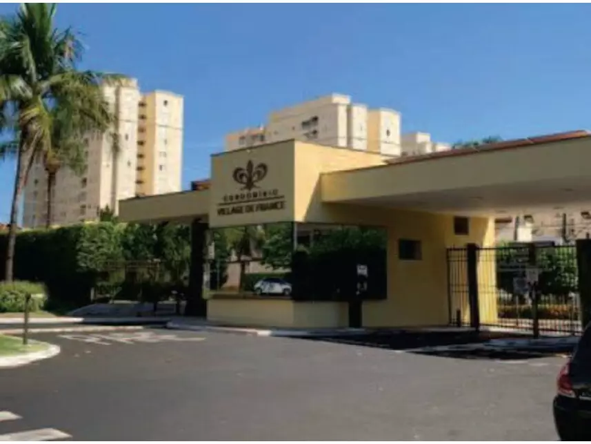 Casa em Leilão com 287.86m² Construída