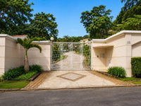 Casa em Condomínio 191 m² Ocupada - Carapicuíba - SP