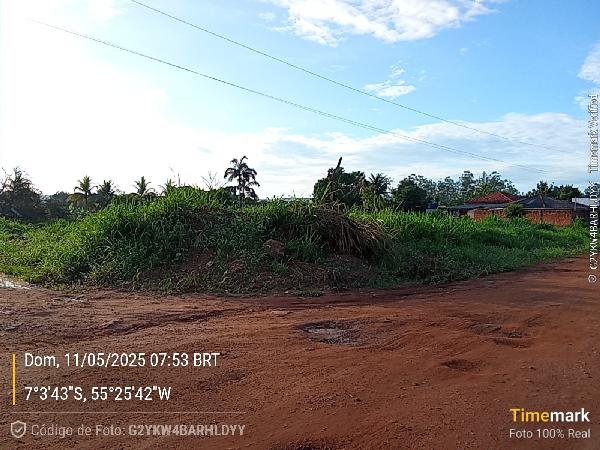 Terreno amplo de 994m² com potencial para desenvolvimento