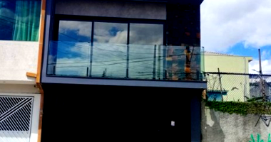 Casa em Osasco com 83m² de área construída